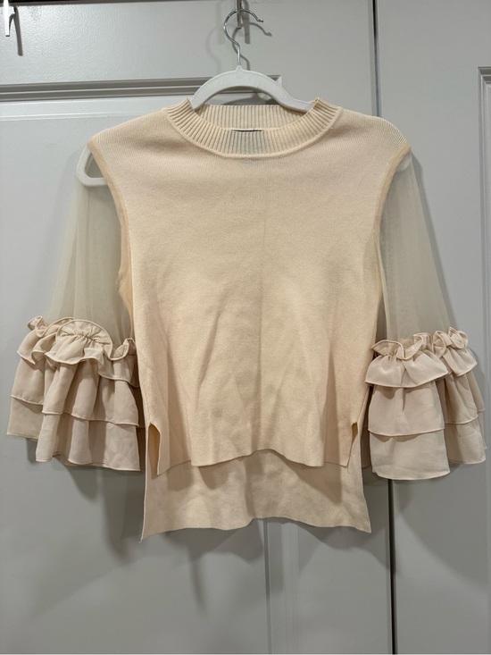 Gracia Sweaters - Gracia Cream Ruffle-Sleeve Knit Top